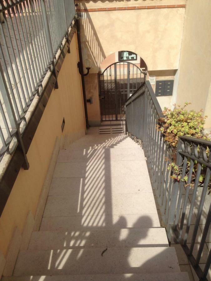 Apartamento Casa Elisabetta Peschiera del Garda Exterior foto